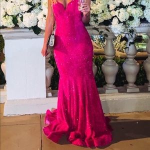 Full sequin gorgeous gown!